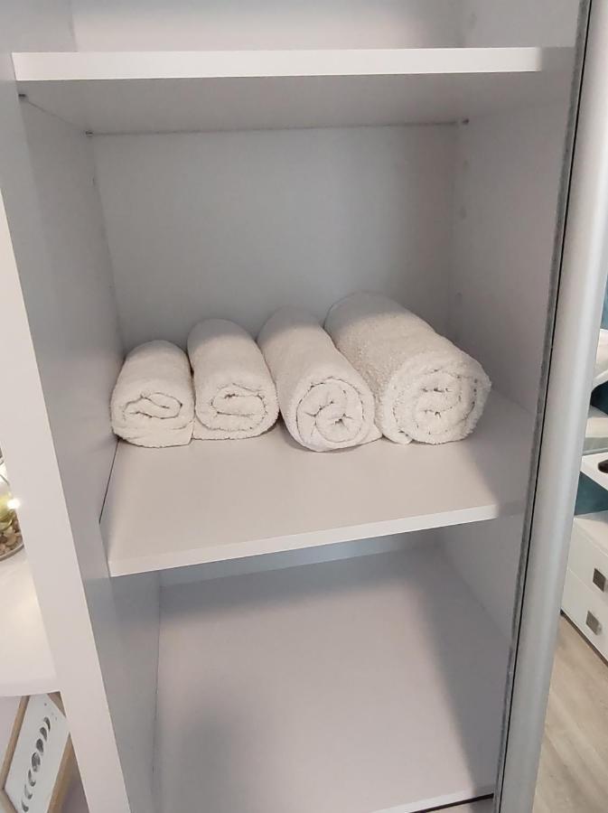 Simona Apartament Iulius Mall Яш Екстериор снимка