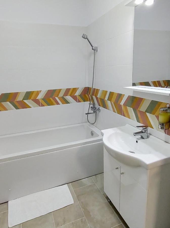 Simona Apartament Iulius Mall Яш Екстериор снимка